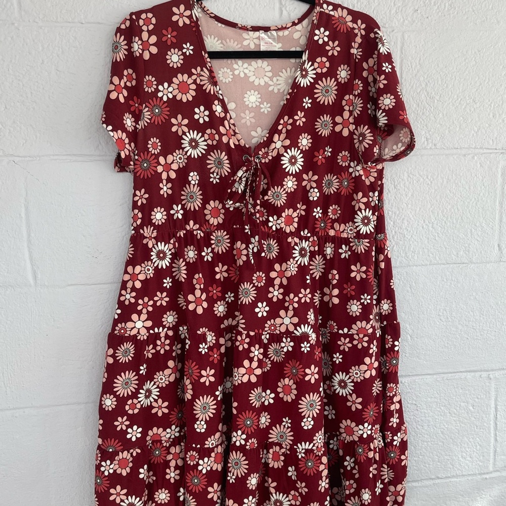 Floral Red Dress with Short Sleeves